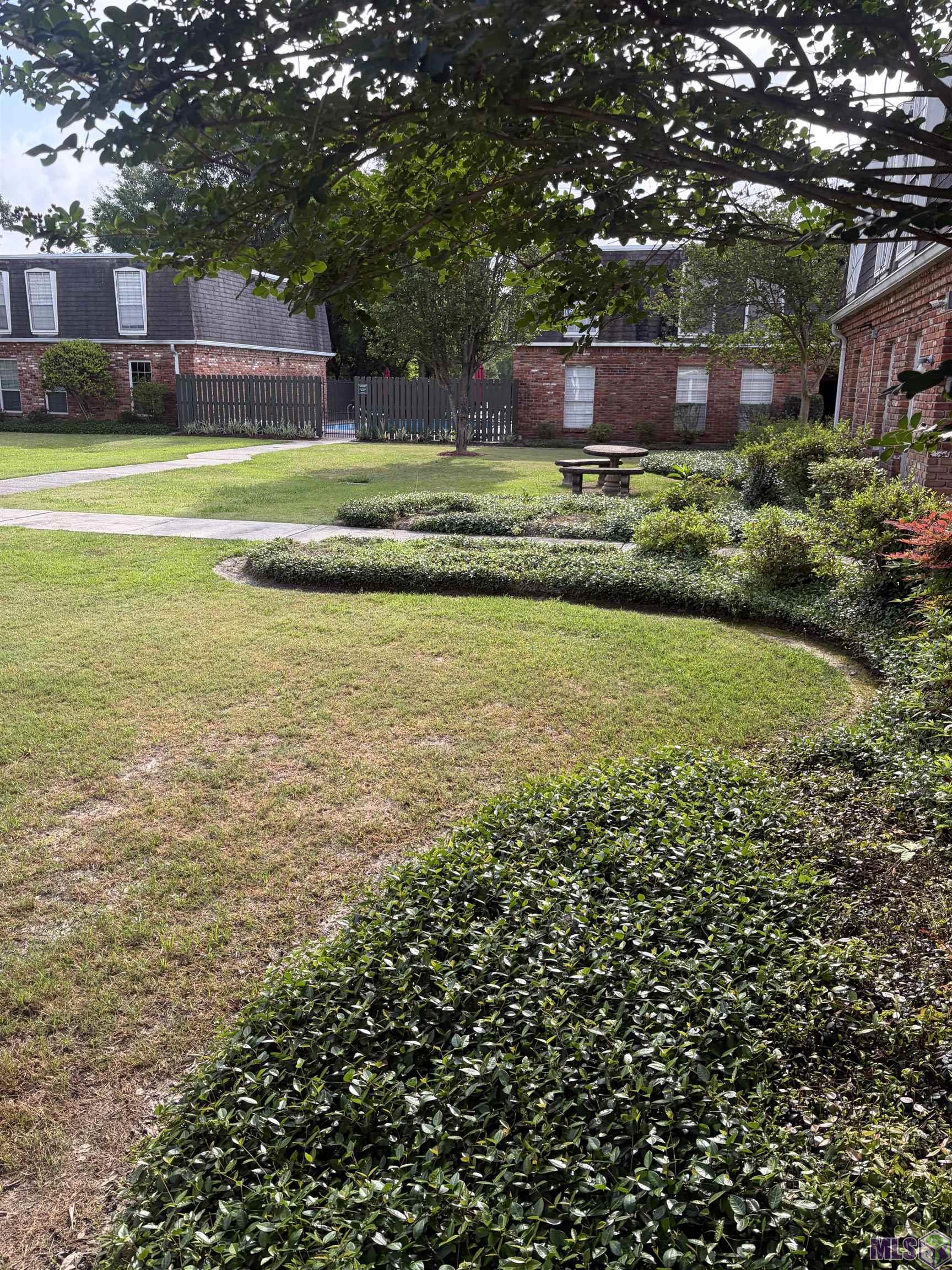 1755 College Drive, Unit 219 Baton Rouge, LA 70808 - Photo 31 of 37