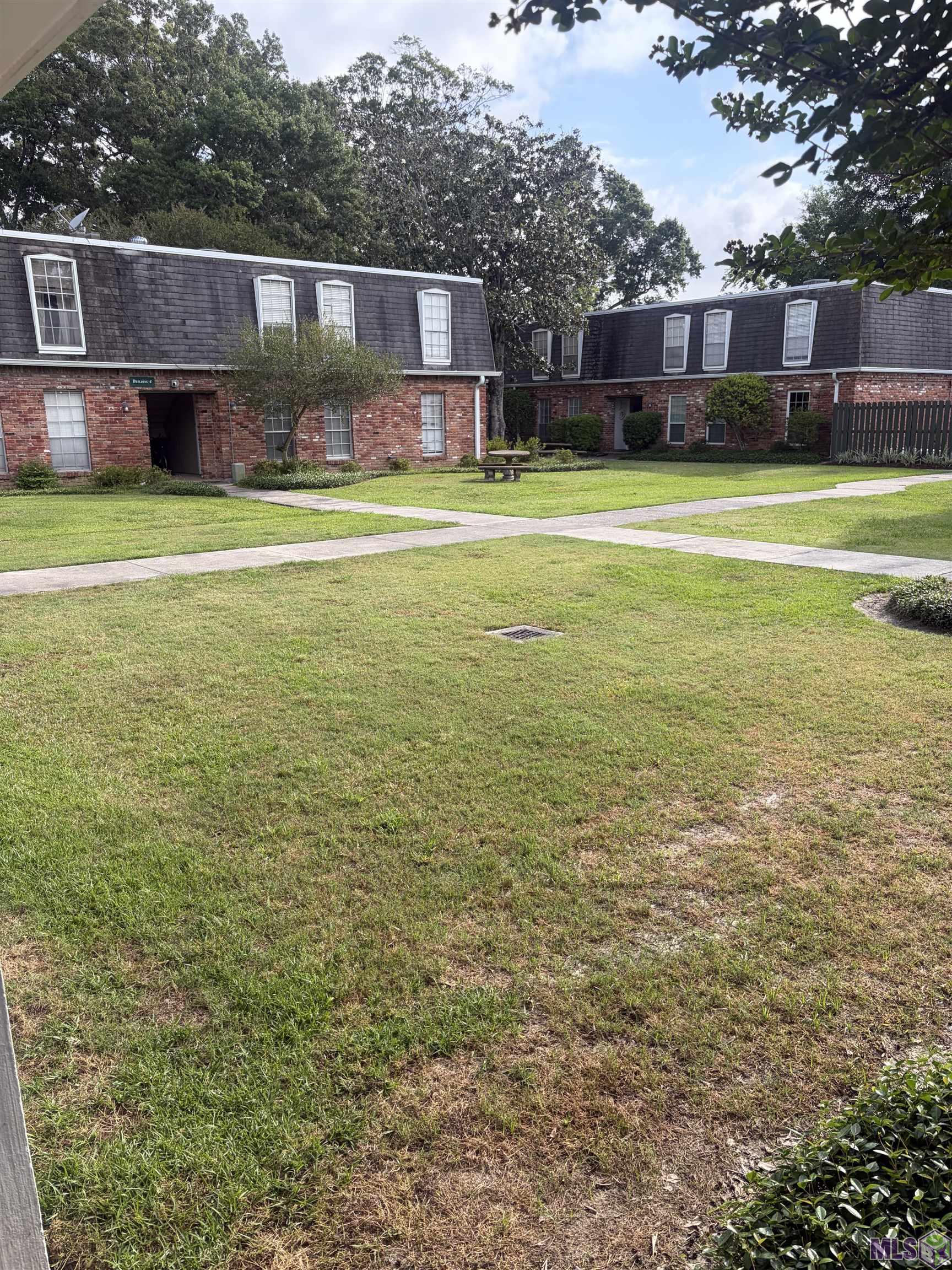 1755 College Drive, Unit 219 Baton Rouge, LA 70808 - Photo 32 of 37