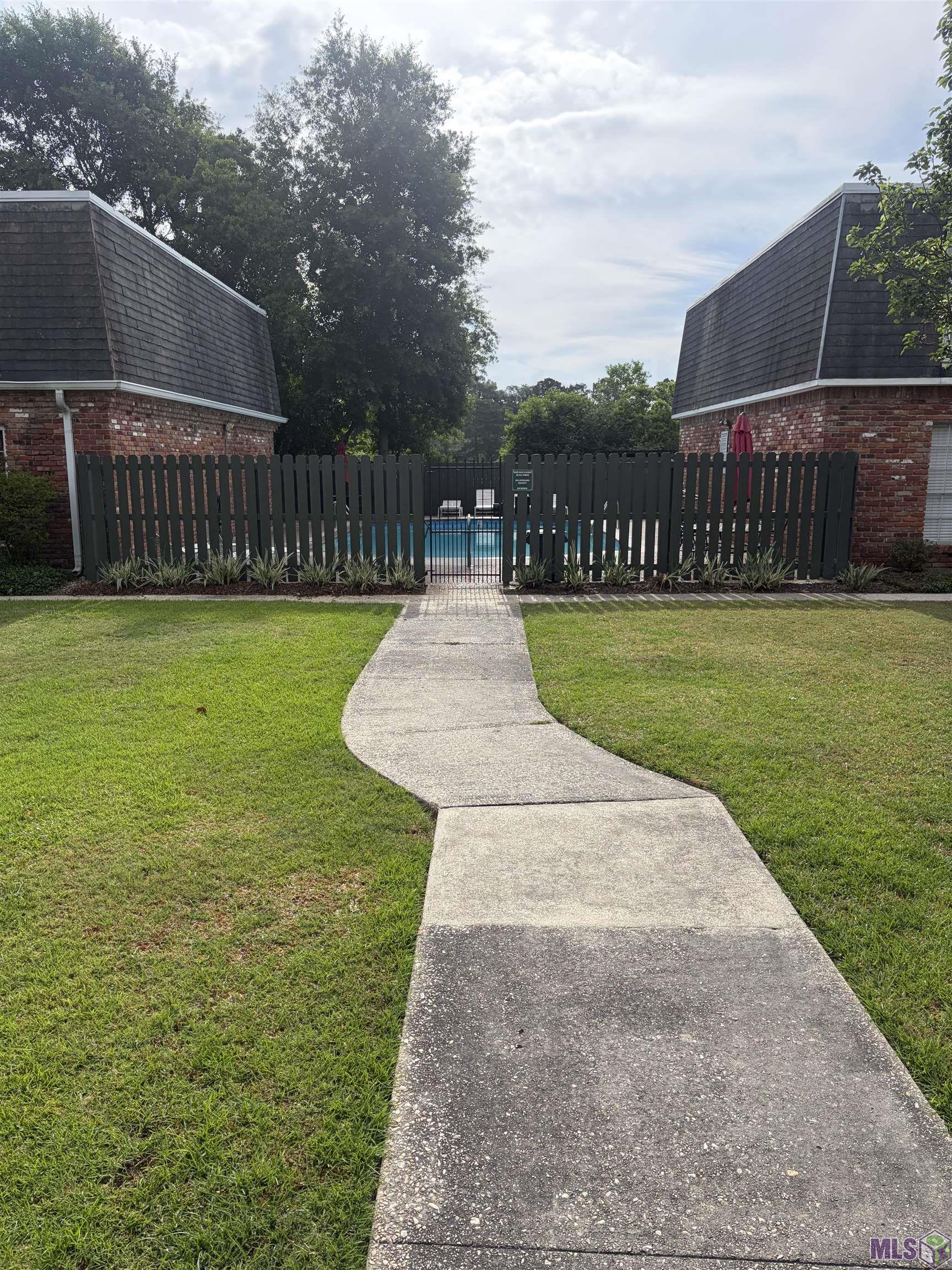 1755 College Drive, Unit 219 Baton Rouge, LA 70808 - Photo 35 of 37