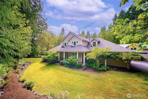 $985,000 | 6127 Lemon Road Northeast, Olympia, WA 98506