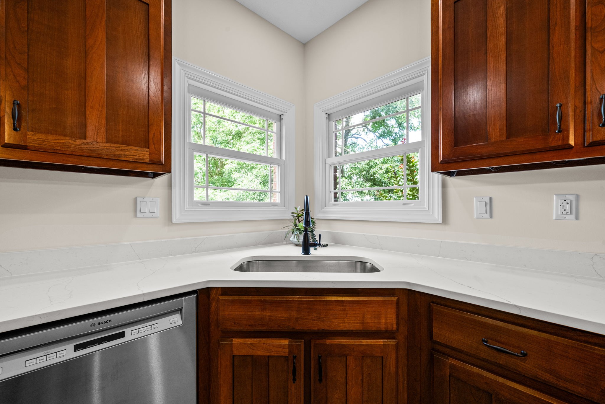635 Mobley Road Clarksville, TN 37043 - Photo 19 of 98