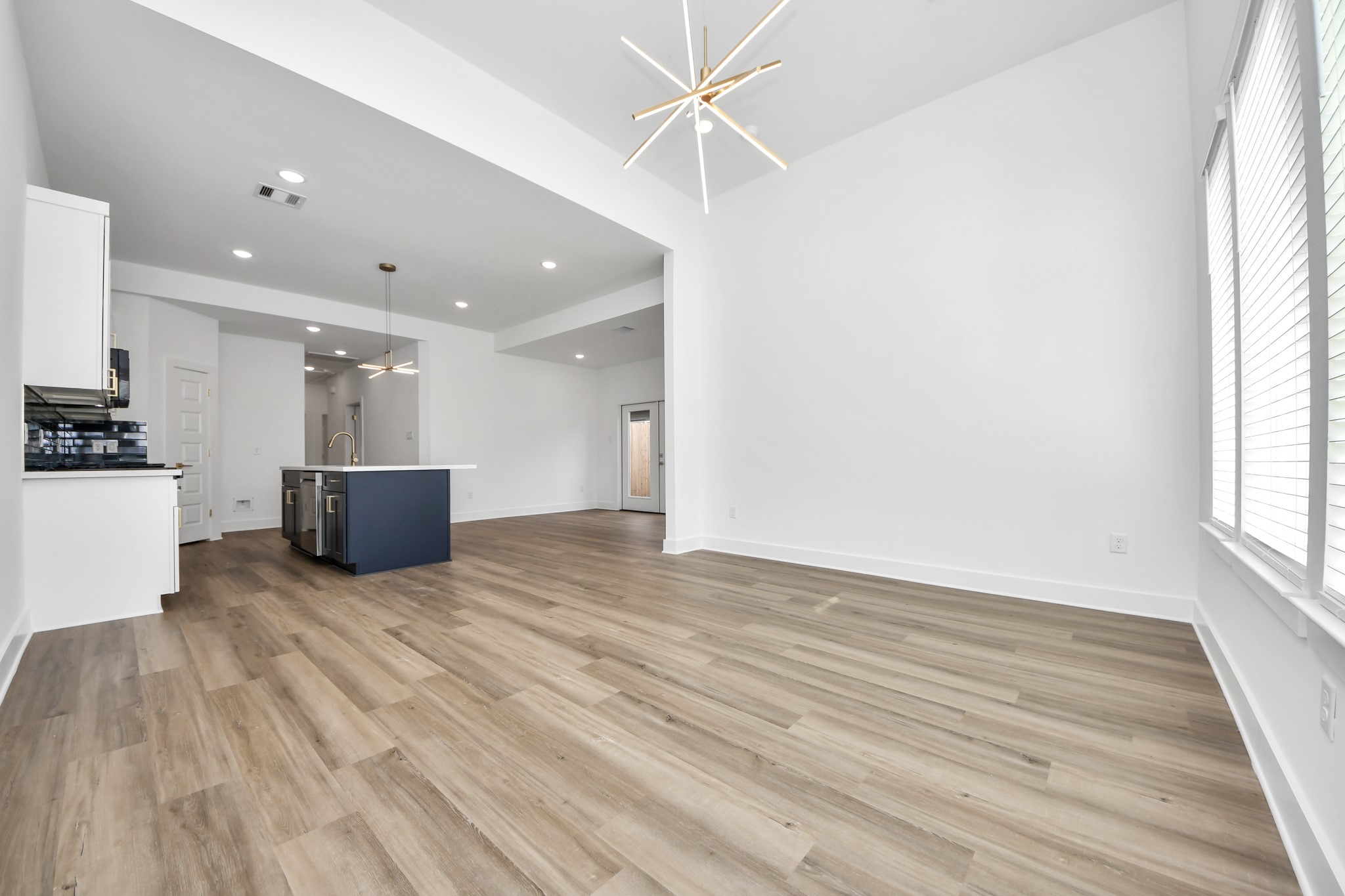 9309 Caddo Road, Unit A Houston, TX 77078 - Photo 12 of 50