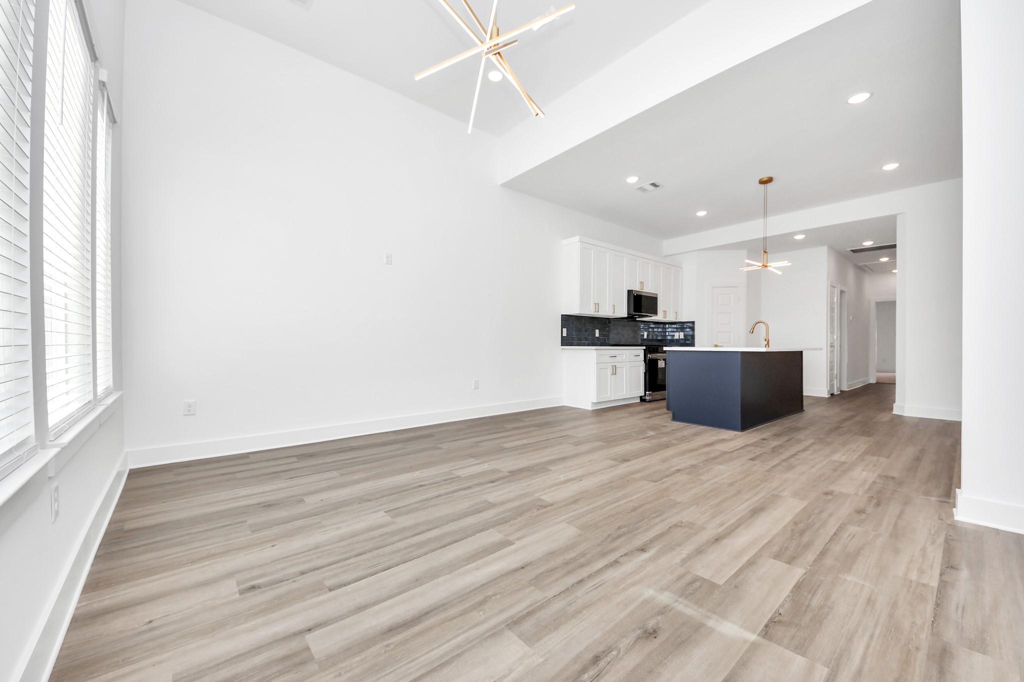 9309 Caddo Road, Unit A Houston, TX 77078 - Photo 13 of 50