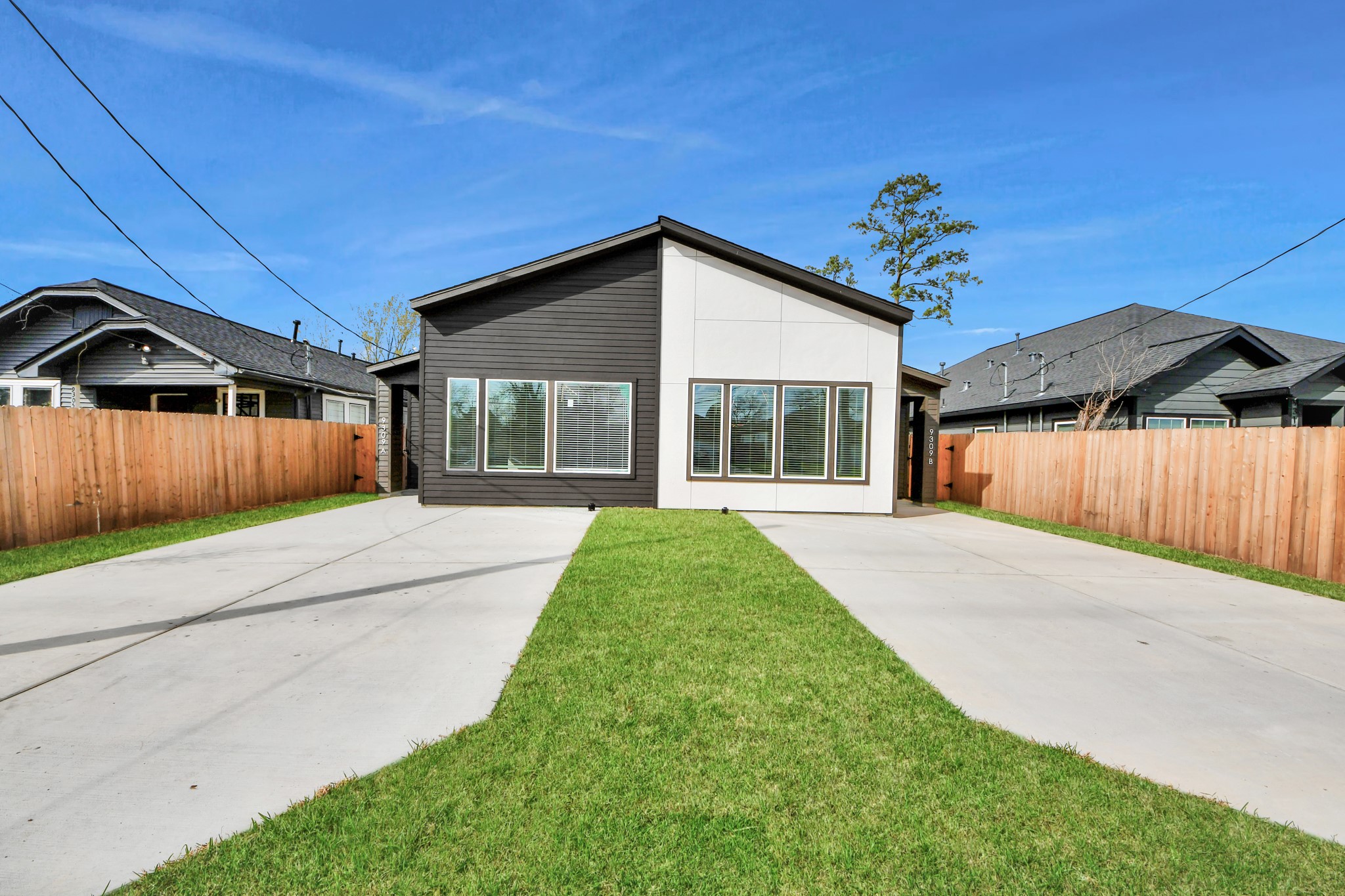 9309 Caddo Road, Unit A Houston, TX 77078 - Photo 2 of 50
