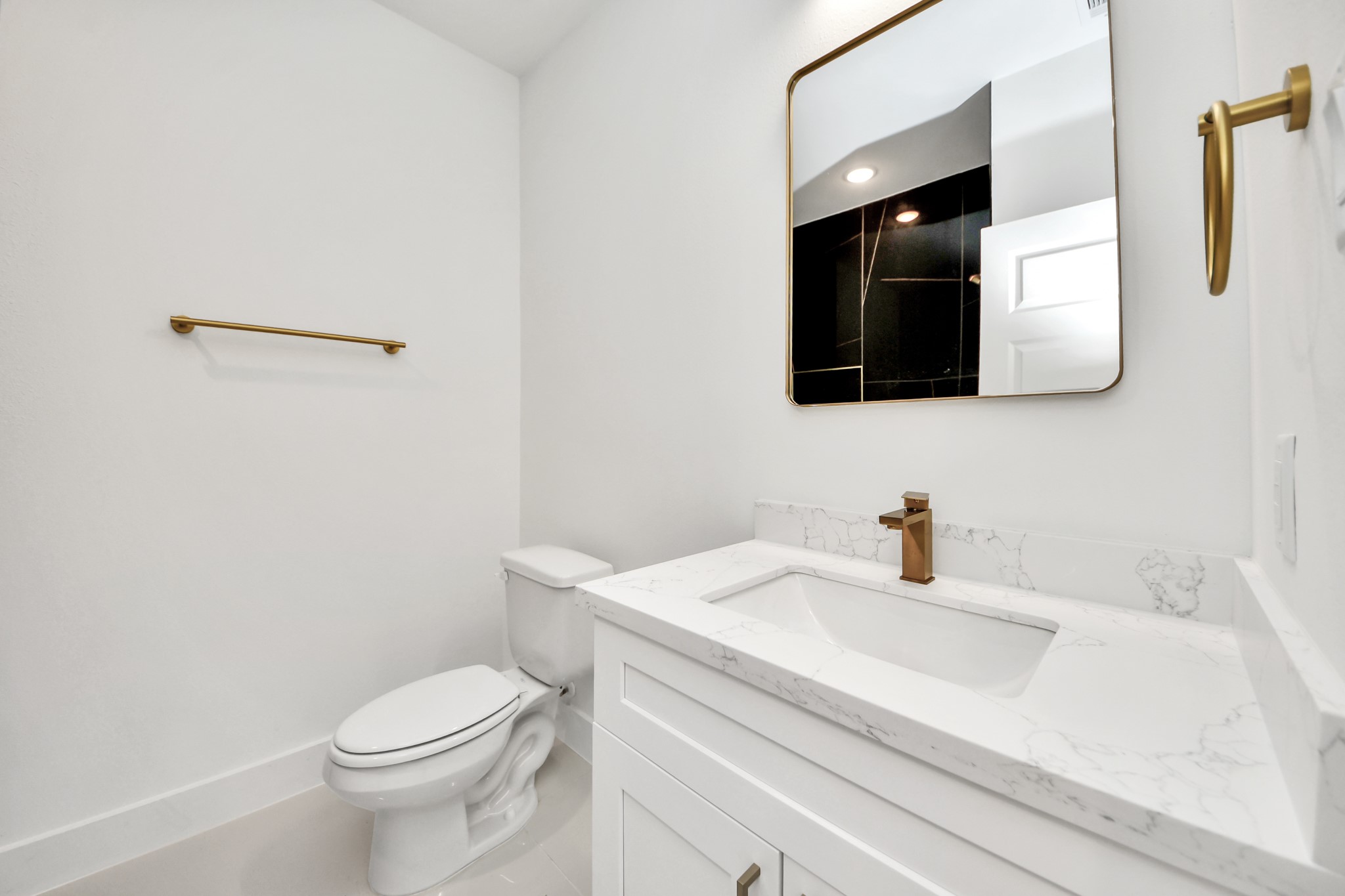 9309 Caddo Road, Unit A Houston, TX 77078 - Photo 25 of 50