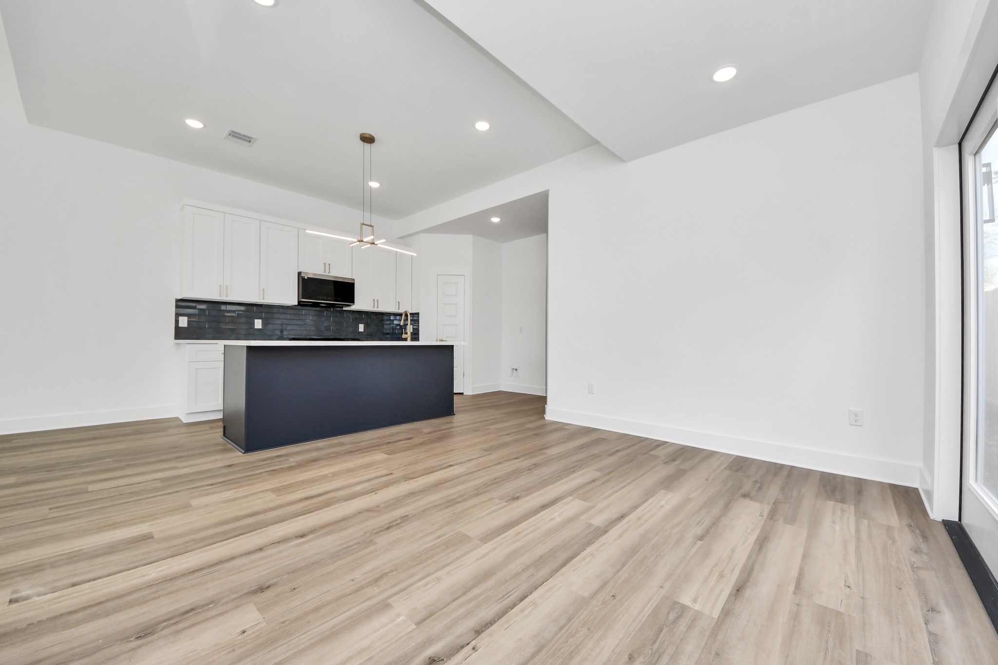 9309 Caddo Road, Unit A Houston, TX 77078 - Photo 7 of 50