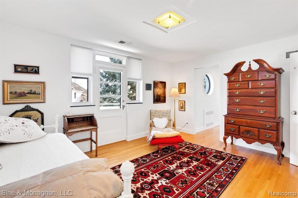10 Provencal Road Grosse Pointe Farms, MI 48236 - Photo 59 of 94