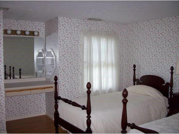 349 Winding Pond Road, Unit 349 Londonderry, NH 03053 - Photo 15 of 24 Gallery Image 15