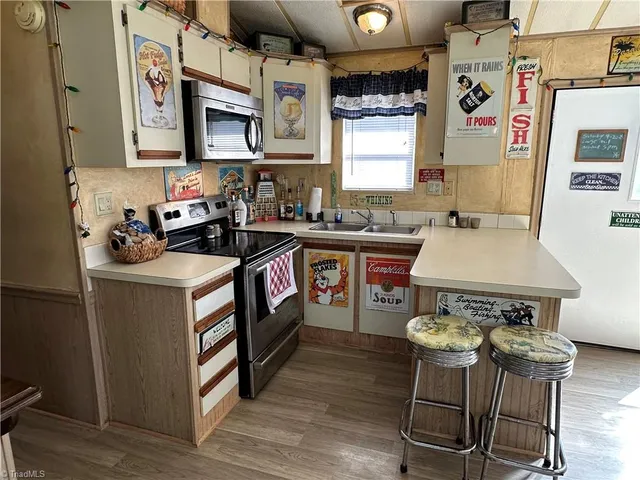 $339,000 | 117 Badin Lake Road, New London, NC 28127