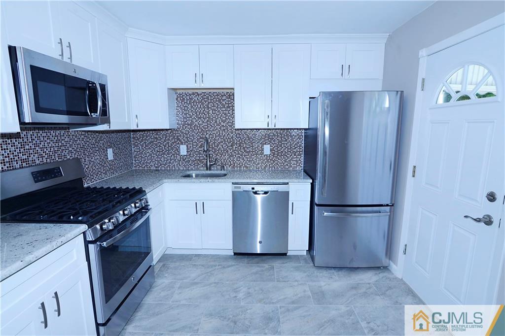12 Mimi Road Old Bridge, NJ 08857 - Photo 9 of 24 Gallery Image 9