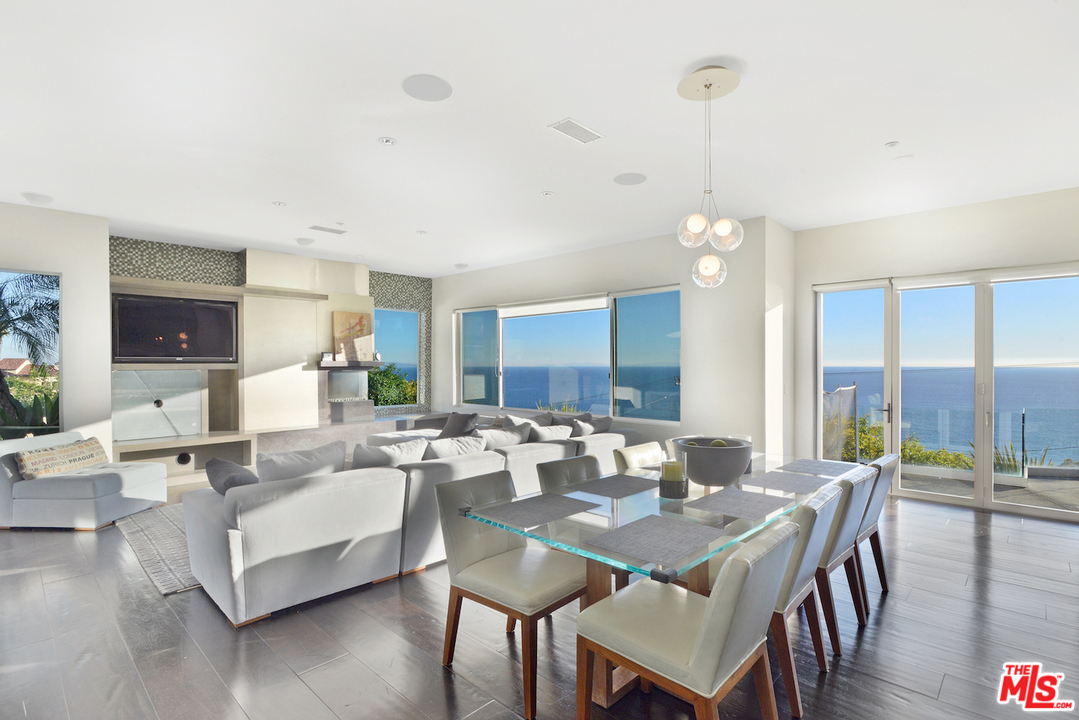 3320 Sumac Ridge Road Malibu, CA 90265 - Photo 2 of 47