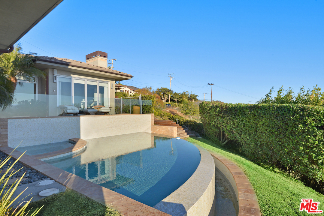 3320 Sumac Ridge Road Malibu, CA 90265 - Photo 36 of 47