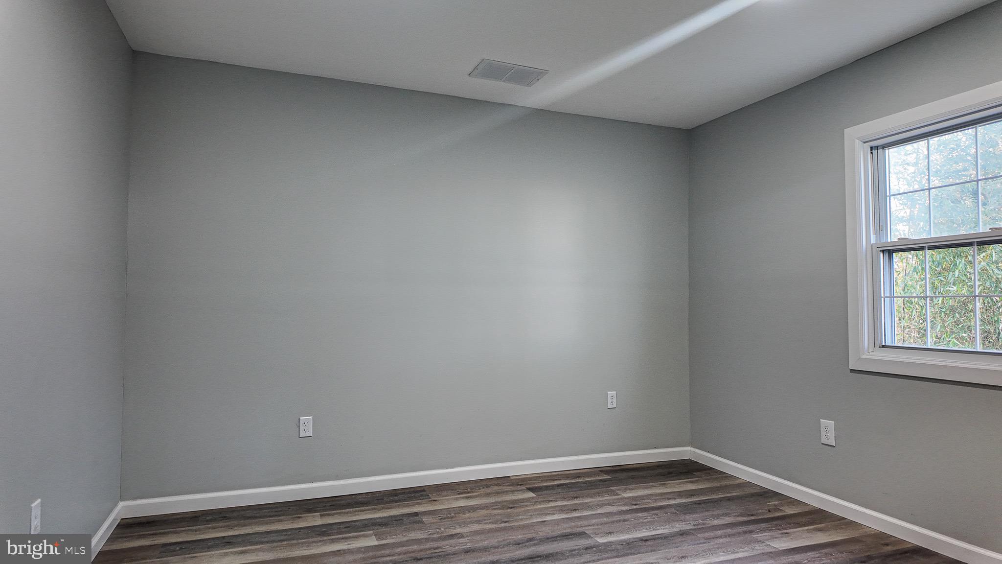 9330 Academy Road Philadelphia, PA 19114 - Photo 15 of 34