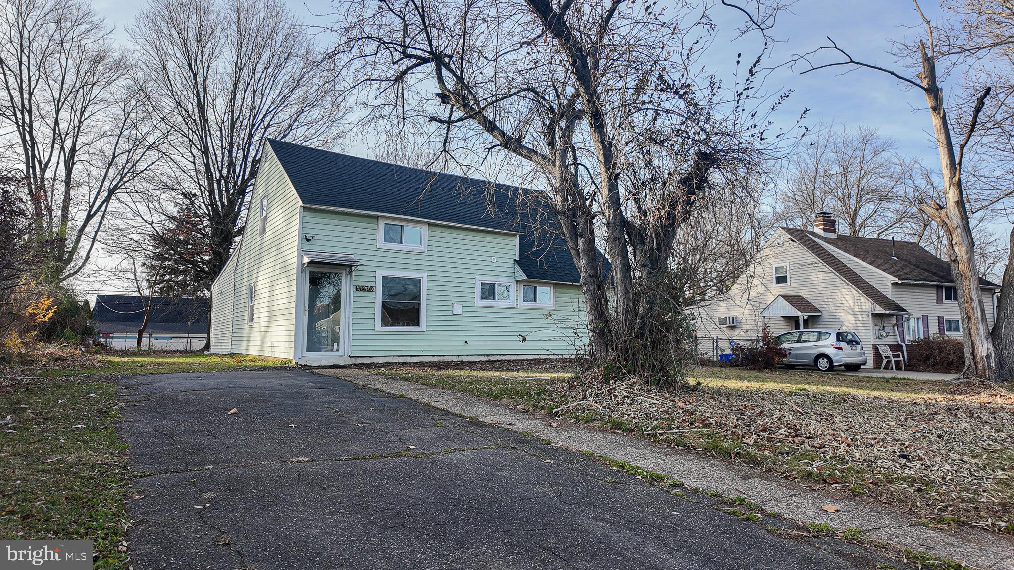 9330 Academy Road Philadelphia, PA 19114 - Photo 2 of 34