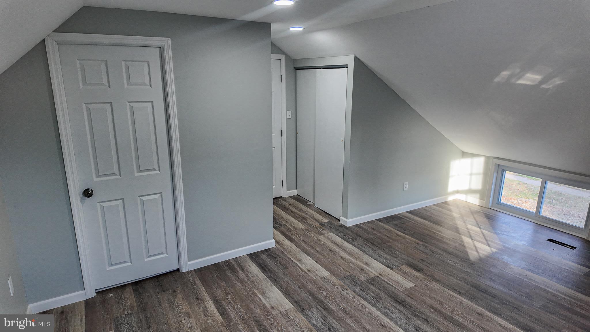 9330 Academy Road Philadelphia, PA 19114 - Photo 26 of 34