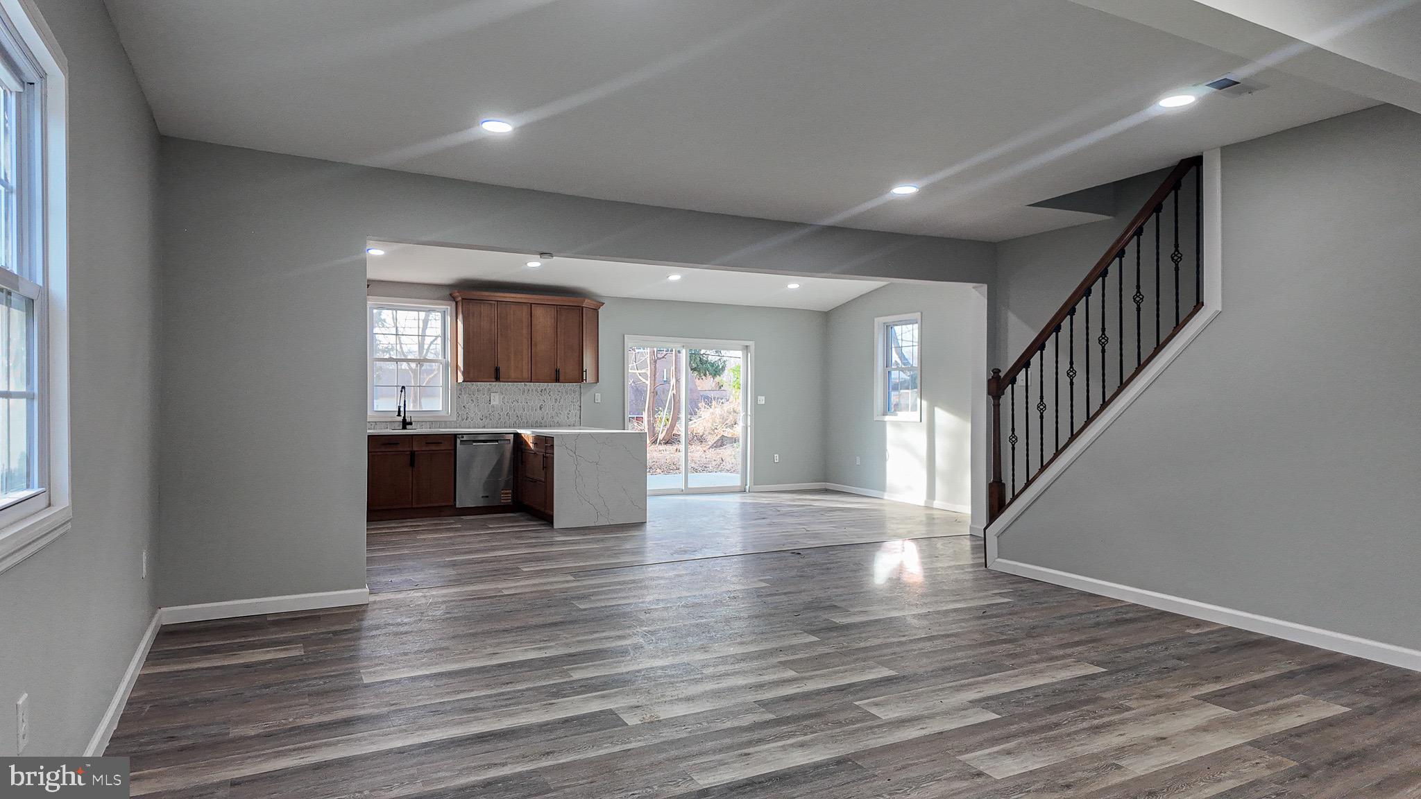 9330 Academy Road Philadelphia, PA 19114 - Photo 7 of 34