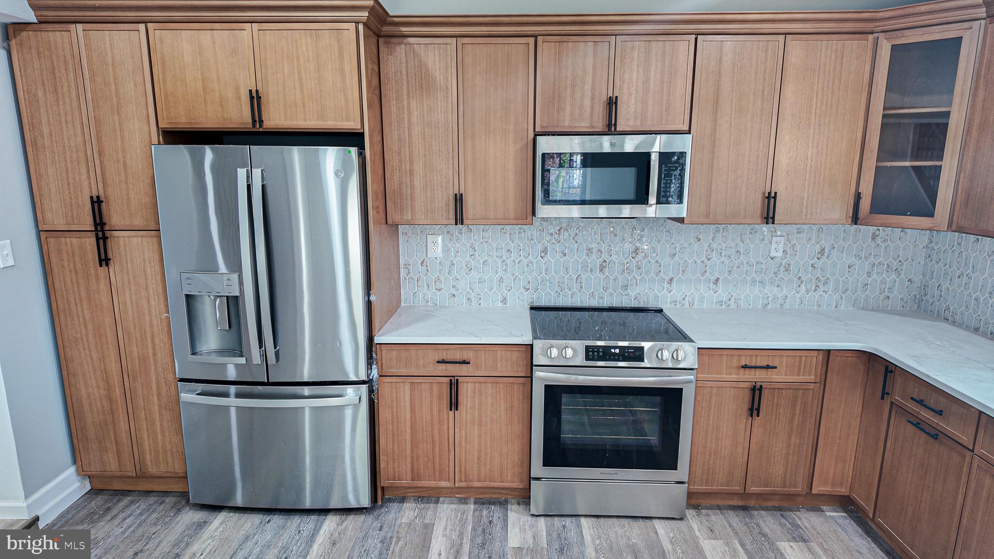 9330 Academy Road Philadelphia, PA 19114 - Photo 10 of 34