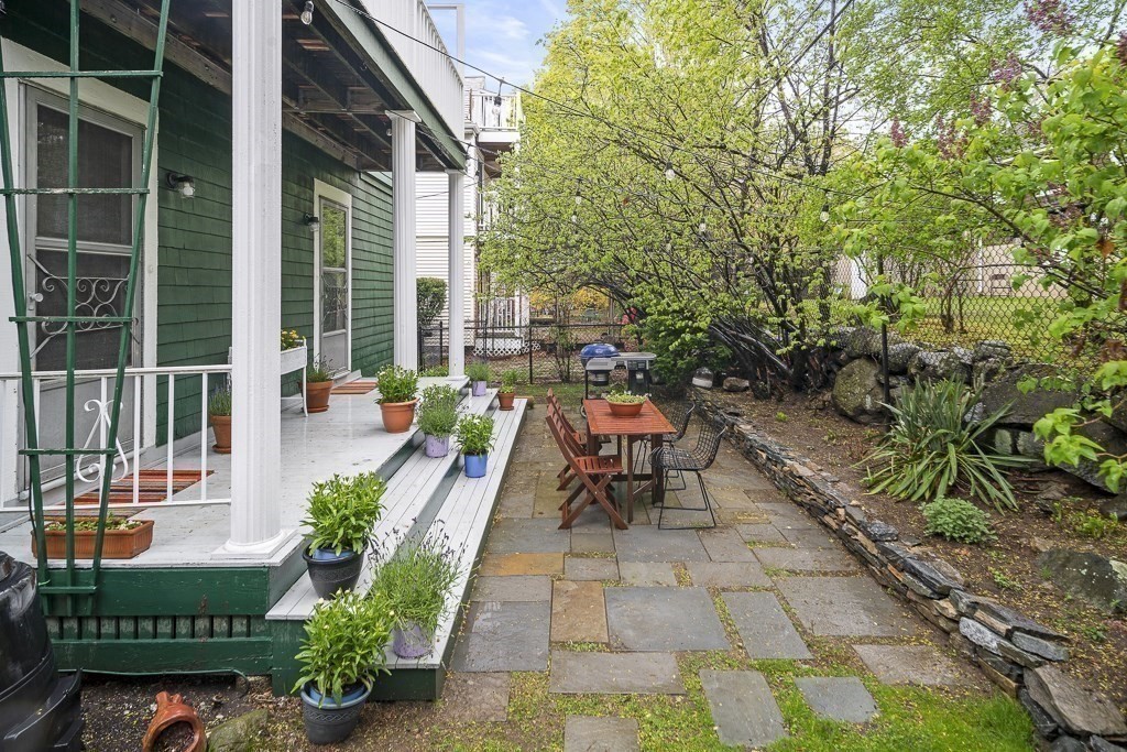 31 Whitfield Road, Unit 31 Somerville, MA 02144 - Photo 13 of 16