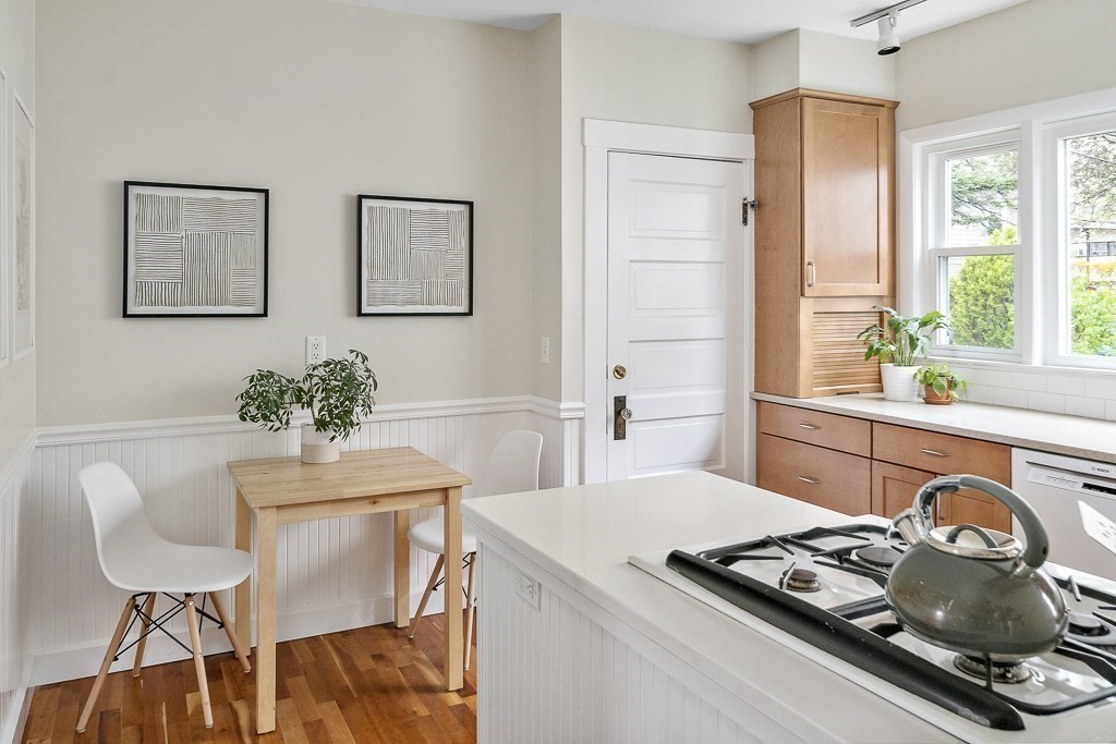 31 Whitfield Road, Unit 31 Somerville, MA 02144 - Photo 7 of 16