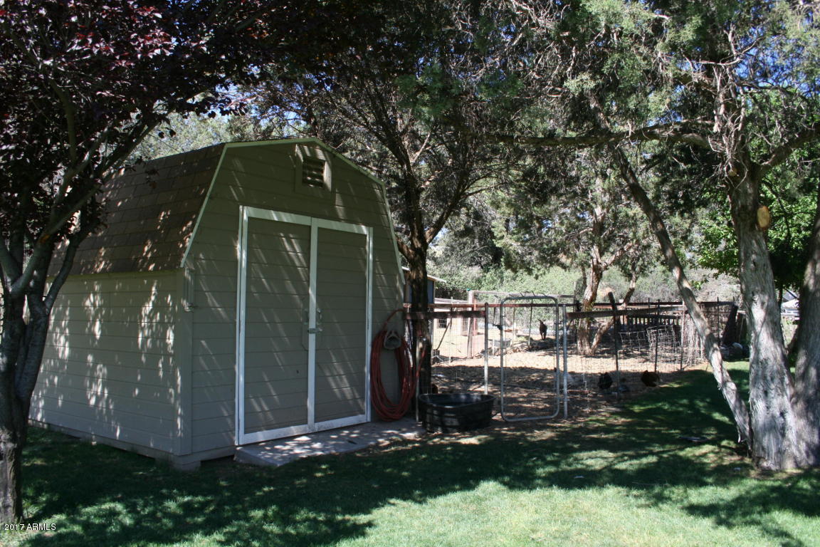 2206 North Old Barn Road Payson, AZ 85541 - Photo 9 of 31 Chicken Coop