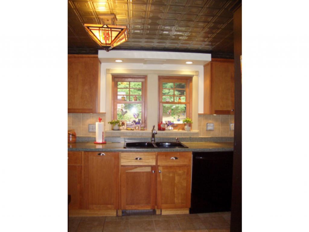 141 Furnace Road Pittsford, VT 05763 - Photo 4 of 36