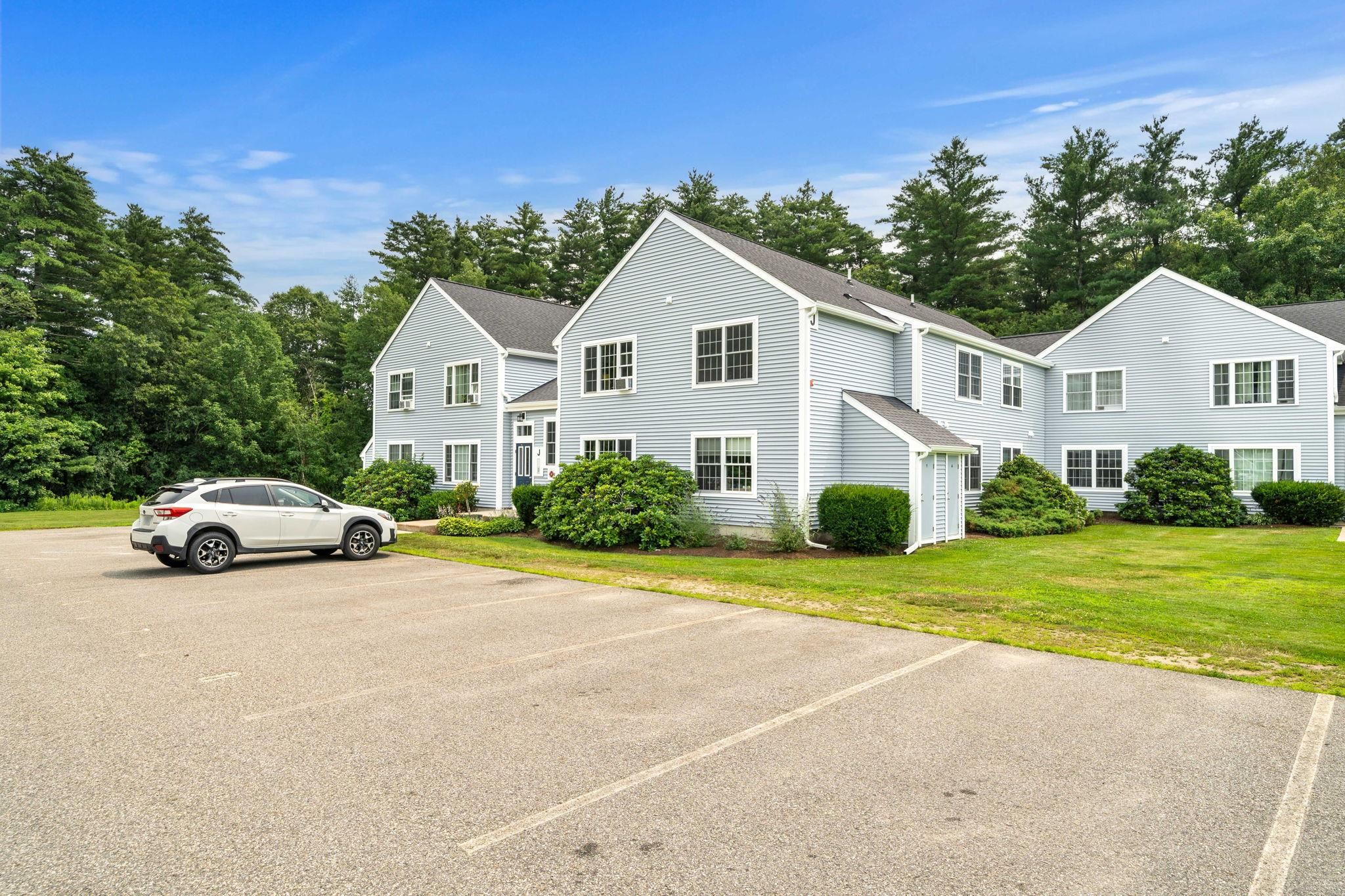 50 Brookside Drive, Unit J7 Exeter, NH 03833 - Photo 27 of 35