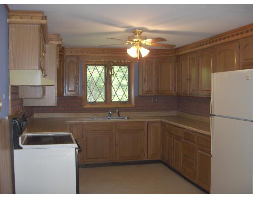 8 Boutelle Road Sterling, MA 01564 - Photo 5 of 9 Gallery Image 5