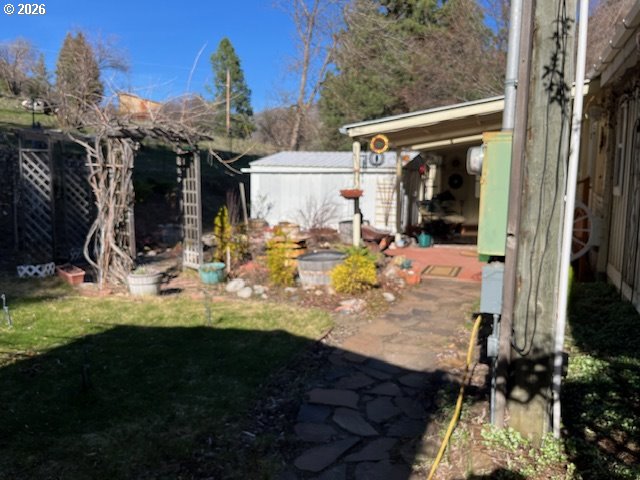 59099 Upper Imnaha Road Imnaha, OR 97842 - Photo 17 of 18 a view of a house with backyard