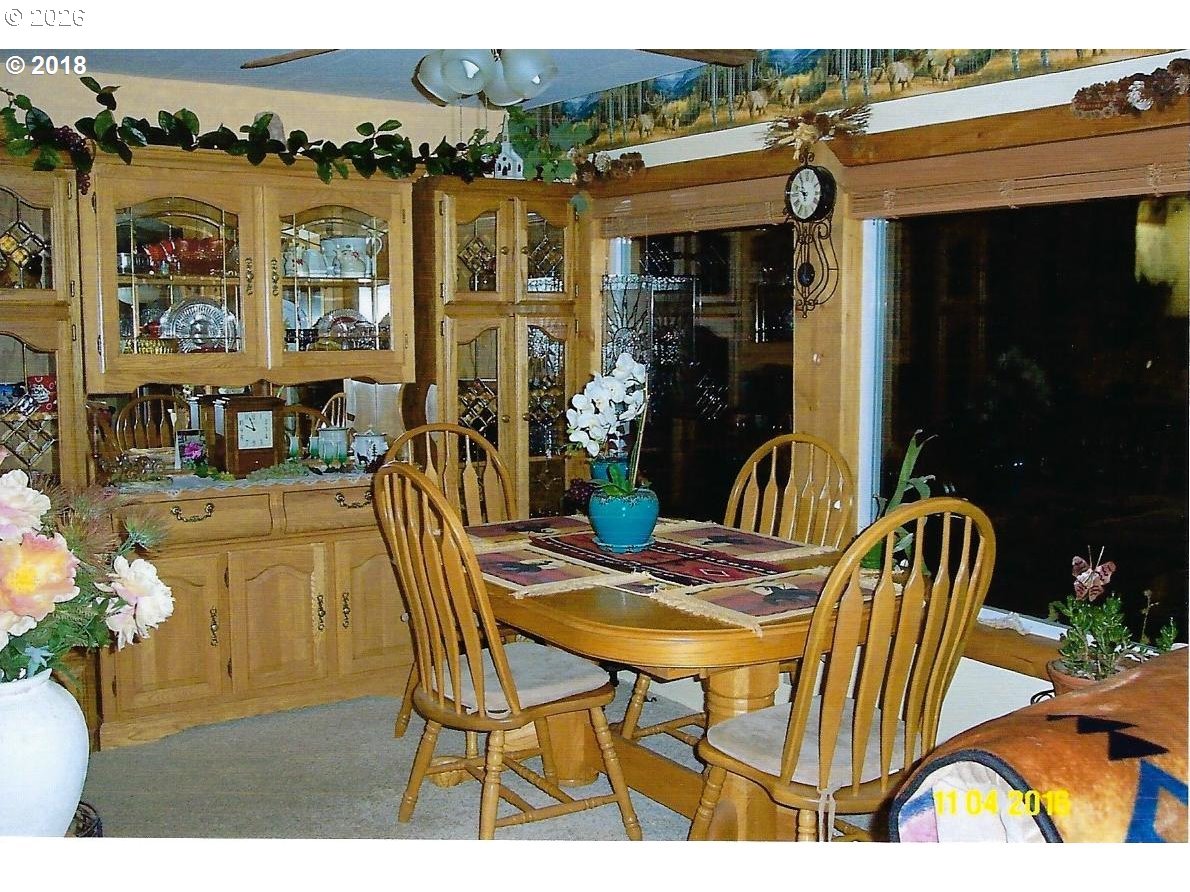 59099 Upper Imnaha Road Imnaha, OR 97842 - Photo 9 of 18 a view of dinning table and chairs in patio