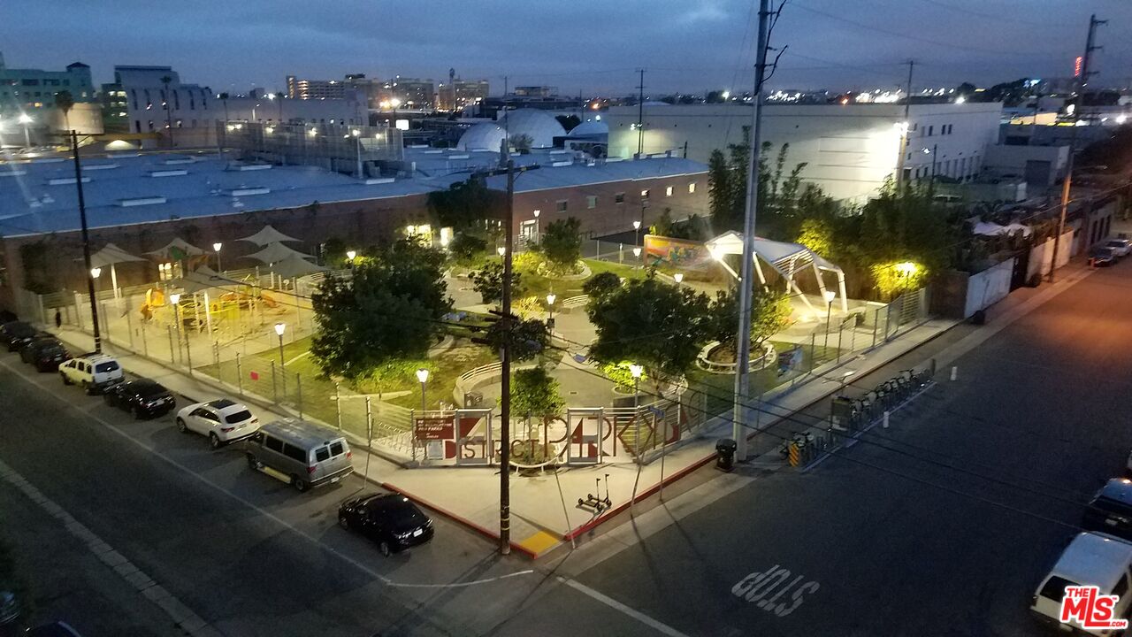 530 South Hewitt Street, Unit 425 Los Angeles, CA 90013 - Photo 20 of 22