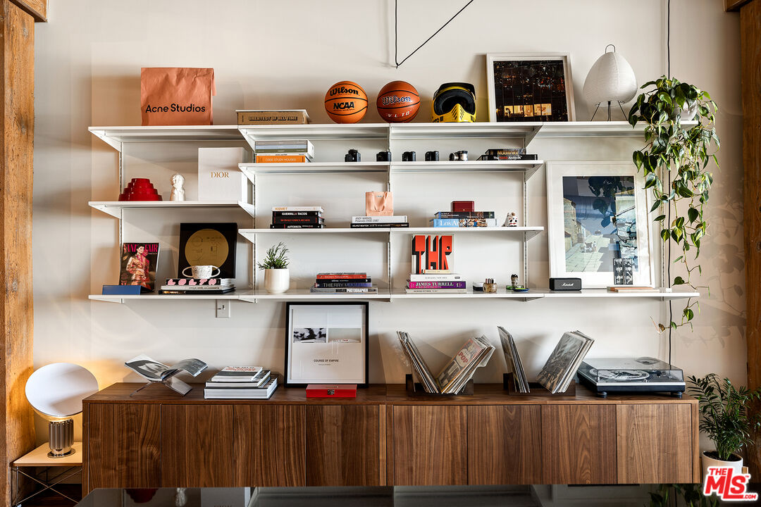 530 South Hewitt Street, Unit 425 Los Angeles, CA 90013 - Photo 8 of 22