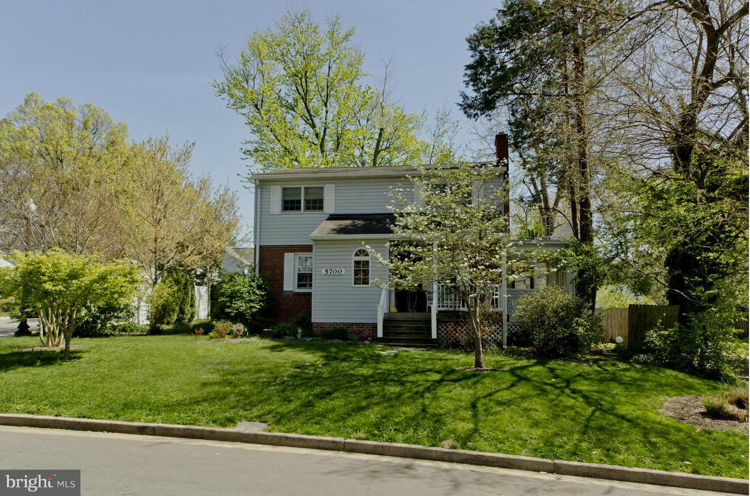 5700 25th Road North Arlington, VA 22207 - Photo 1 of 29 front view of a house with a yard