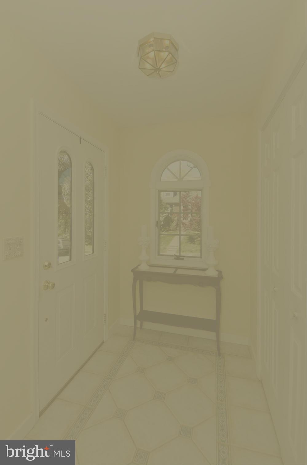 5700 25th Road North Arlington, VA 22207 - Photo 3 of 29 a view of small space