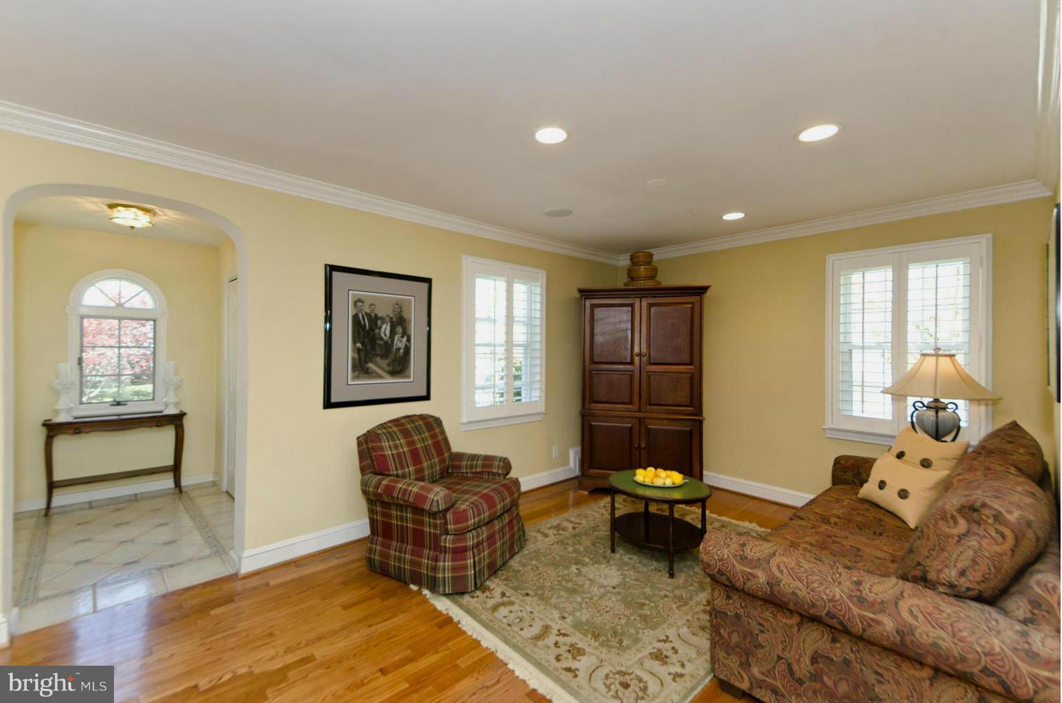 5700 25th Road North Arlington, VA 22207 - Photo 6 of 29 a living room with furniture and wooden floor