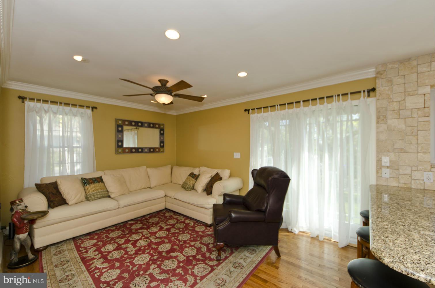 5700 25th Road North Arlington, VA 22207 - Photo 8 of 29 a living room with furniture and a rug