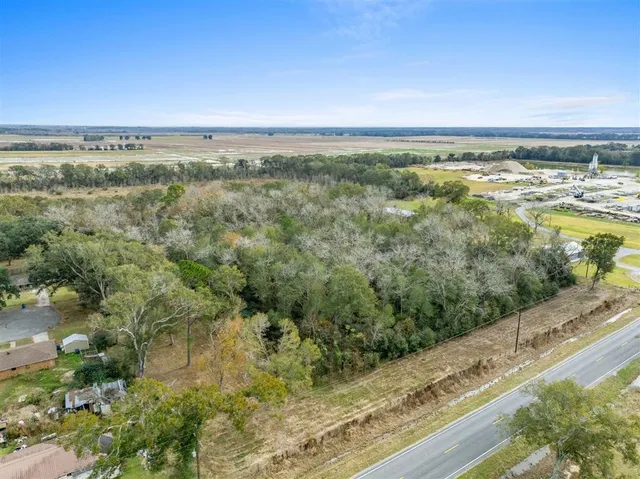 $199,900 | 5010 West Wilbert D Rochelle Avenue, Jennings, LA 70546