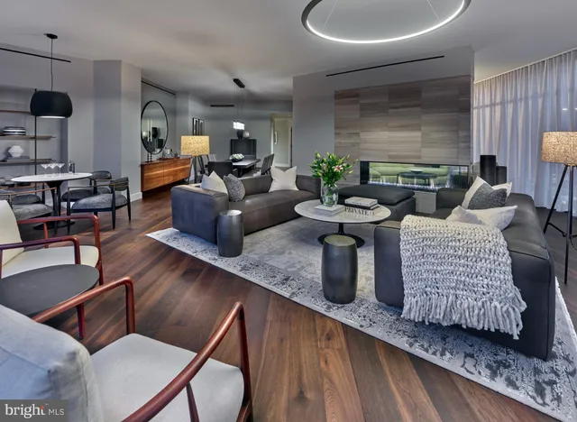 $1,690,000 | 2100 Hamilton Street, Unit 2C, Philadelphia, PA 19130