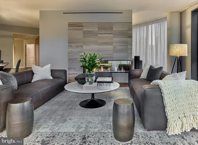 $1,690,000 | 2100 Hamilton Street, Unit 2C, Philadelphia, PA 19130