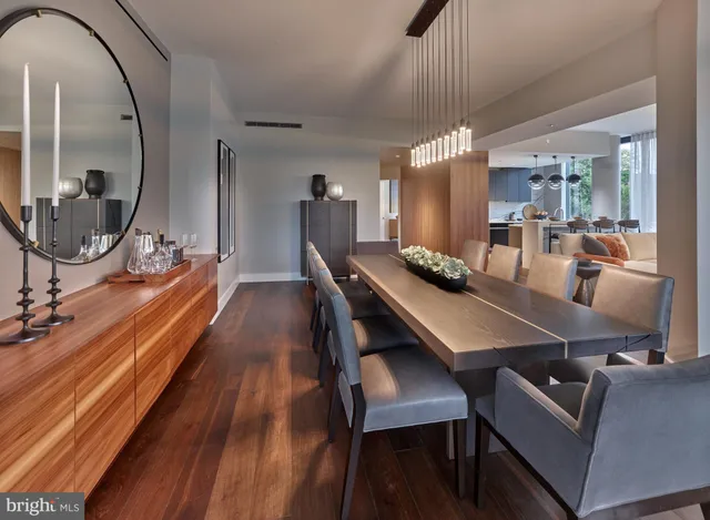 $1,690,000 | 2100 Hamilton Street, Unit 2C, Philadelphia, PA 19130