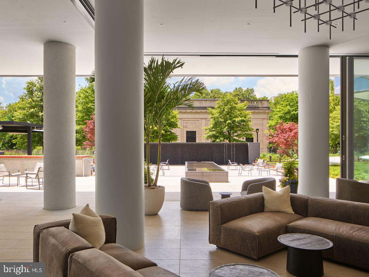 2100 Hamilton Street, Unit 2C Philadelphia, PA 19130 - Photo 7 of 29