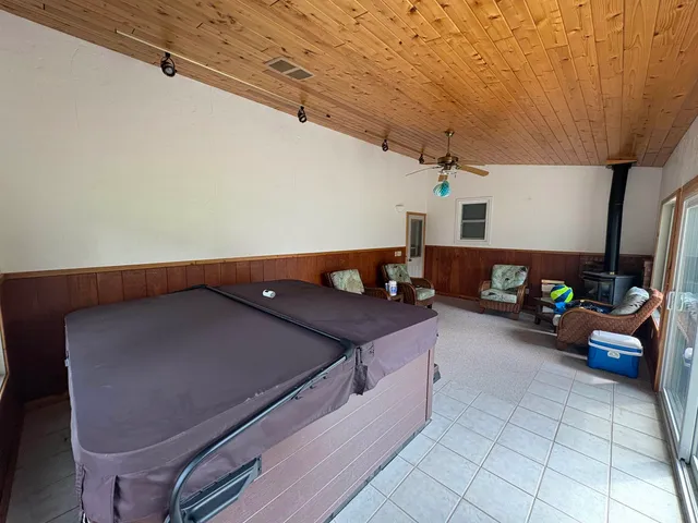 $339,900 | 3407 North Windward Lane, Appleton, WI 54911