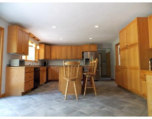 131 Houghton Road Princeton, MA 01541 - Photo 7 of 36 Gallery Image 7