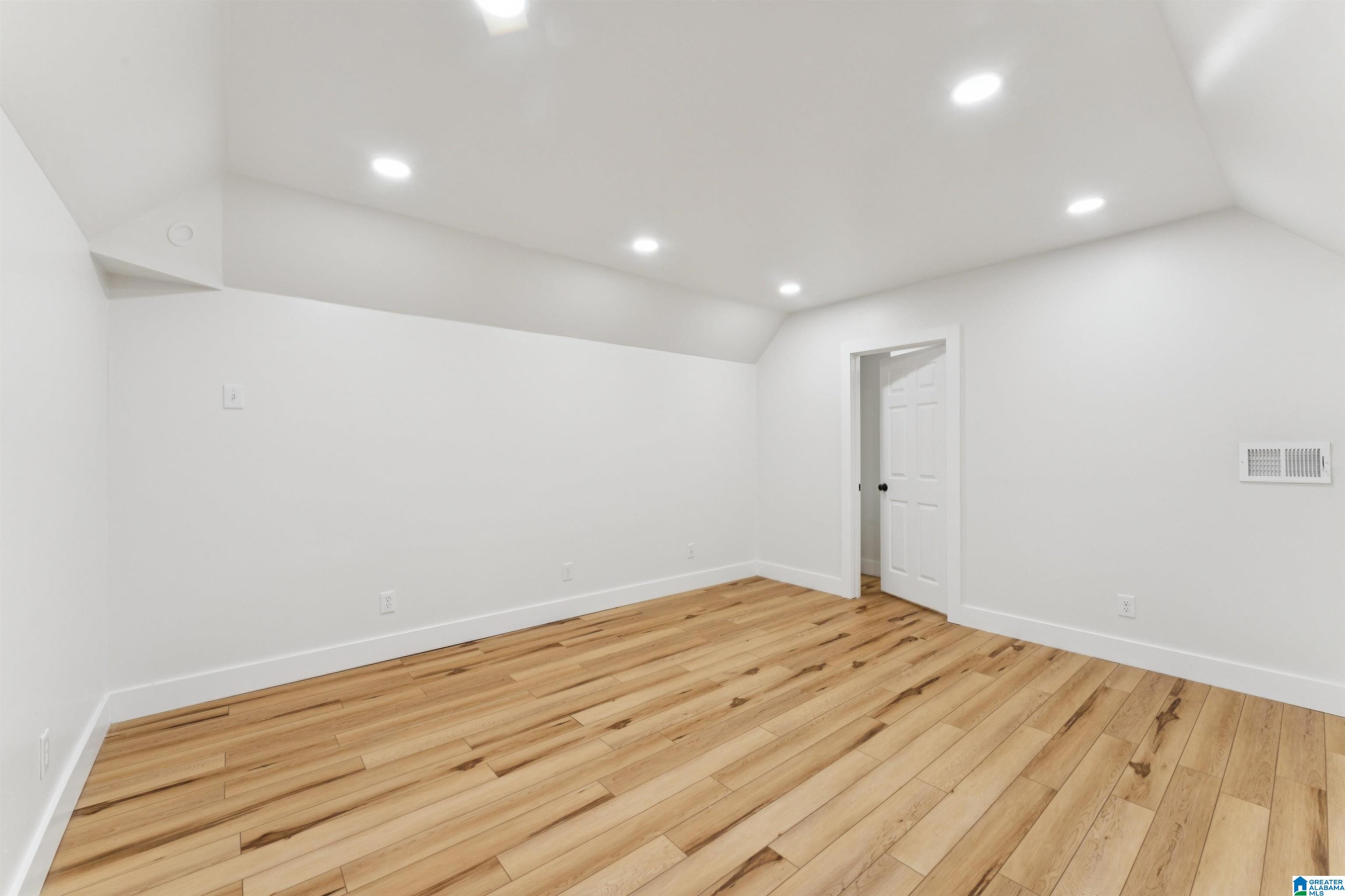 9576 Central Road Warrior, AL 35180 - Photo 25 of 32