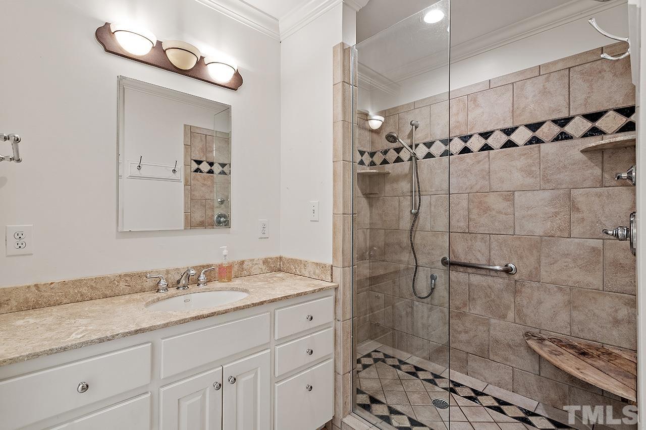 2001 McCarthy Street Raleigh, NC 27608 - Photo 37 of 43