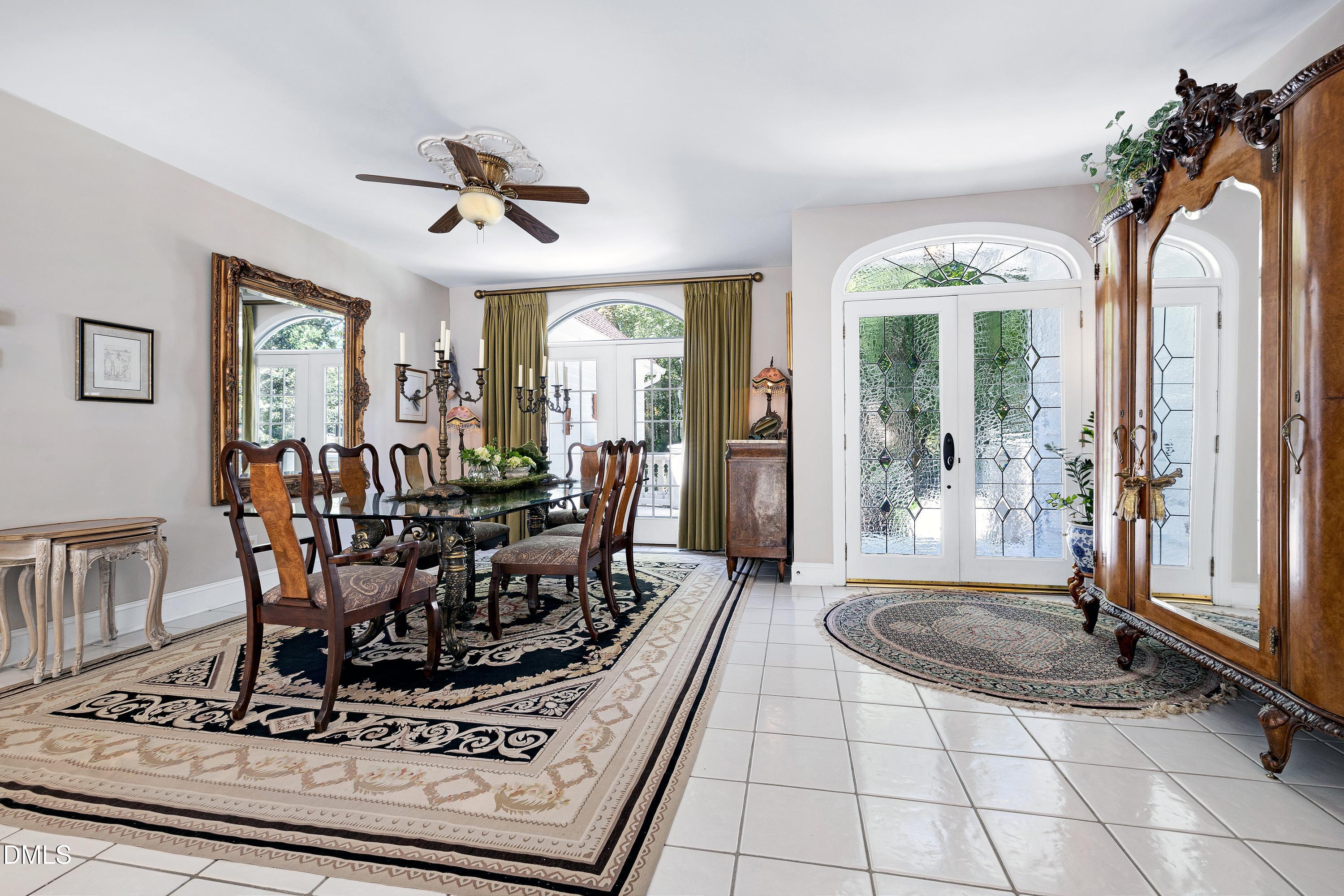 109 Charlemagne Court Cary, NC 27511 - Photo 10 of 41 Scene-15