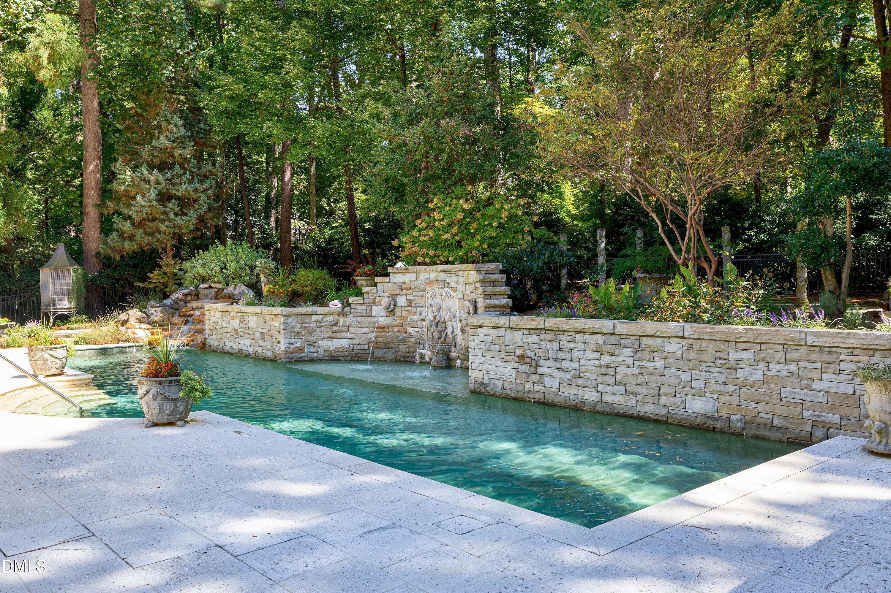 109 Charlemagne Court Cary, NC 27511 - Photo 34 of 41 Scene-59