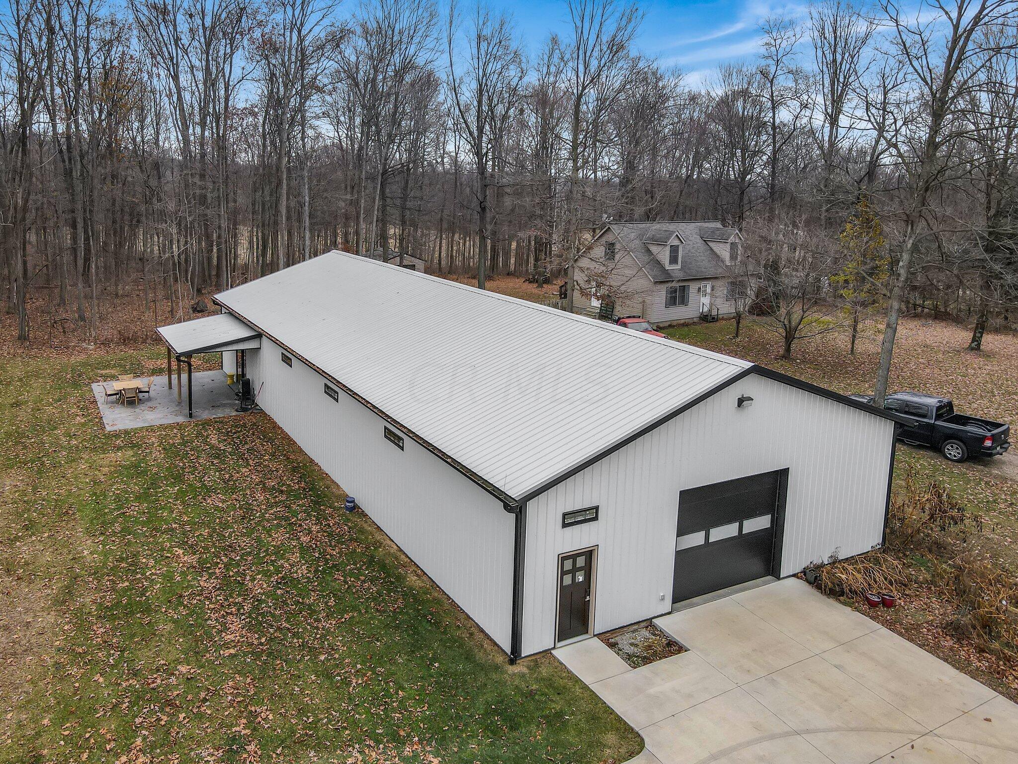 20809 Beaver Road Mount Vernon, OH 43050 - Photo 4 of 31 4-web-or-mls-20809-beaver-rd