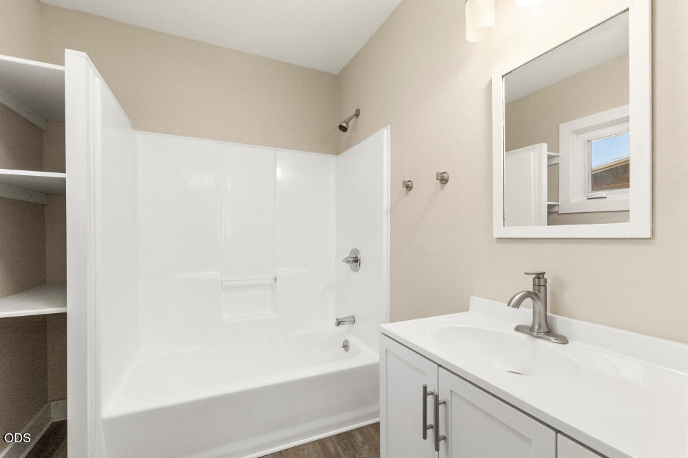 427 Martin Street Klamath Falls, OR 97601 - Photo 14 of 22