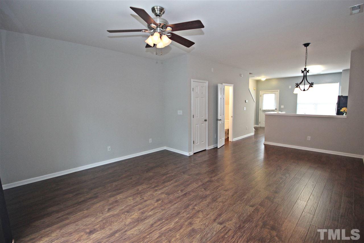 1748 Sorrell Brook Way Raleigh, NC 27609 - Photo 7 of 17