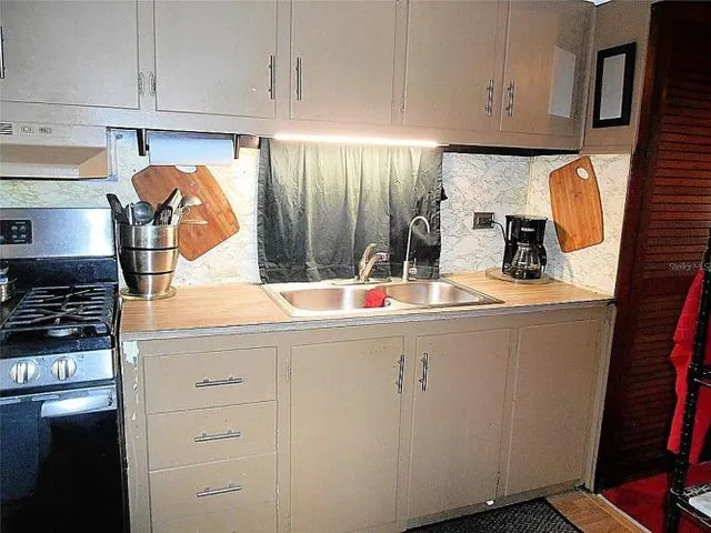 $78,500 | 7801 34th Avenue North, St. Petersburg, FL 33710